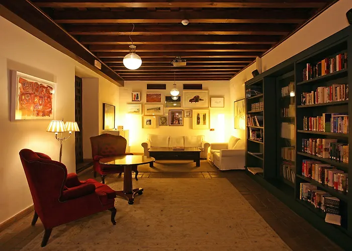 El Ladron De Agua Palacete Appartement *